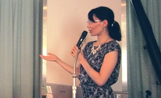 公益社団法人 日本広告審査機構 審査部 野崎佳奈子氏による学習会の様子