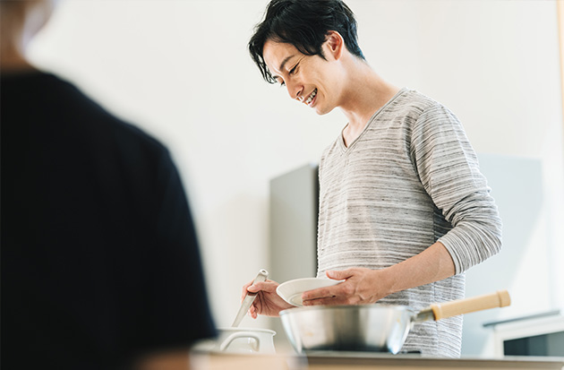 20代パパの7割が夕食を家で食べる!?