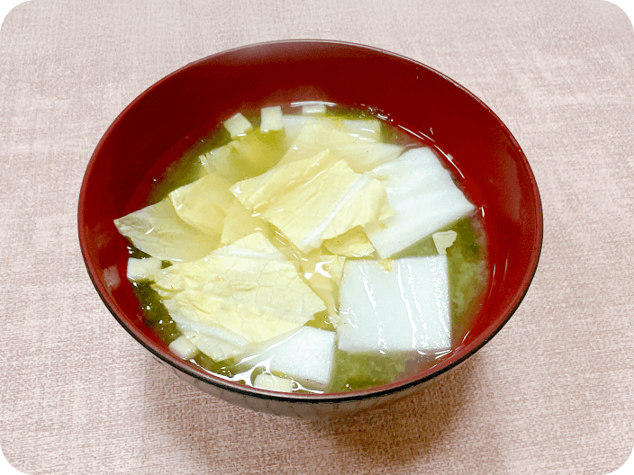 生でパリッと白菜味噌汁